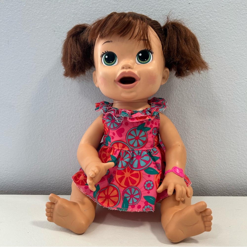 Baby Alive Snacking Sara Brunette Doll